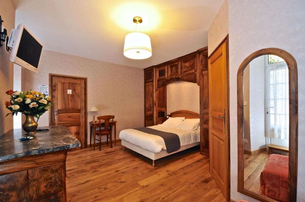 Hotel La Montagne Fleurie Бареж Екстер'єр фото